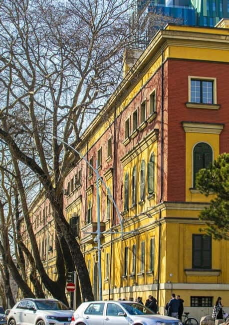 Tirana Center: Magic Walking Tour French/Italian/English Etc - Murat Toptani promenade and Tirana Castle