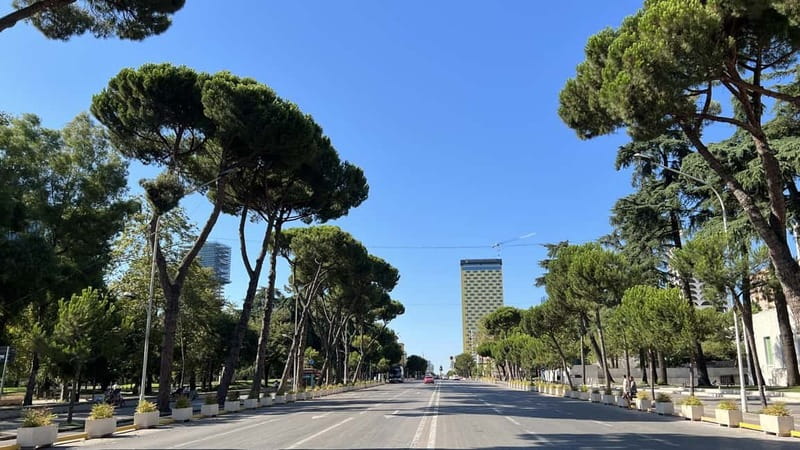 Tirana: Express Walking Tour with a Guide - Why this short Tirana tour works