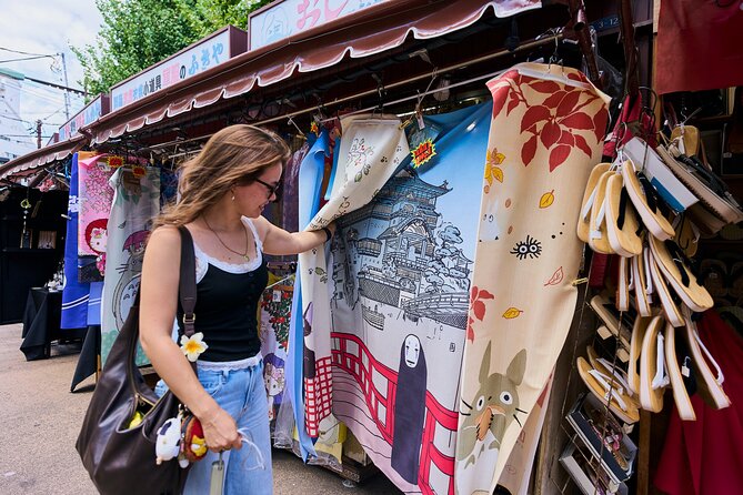 Tokyo: Asakusa & Sensoji ー Oldest Temple Walking Tour (2hrs) - Hoppy Street and the everyday side of Asakusa