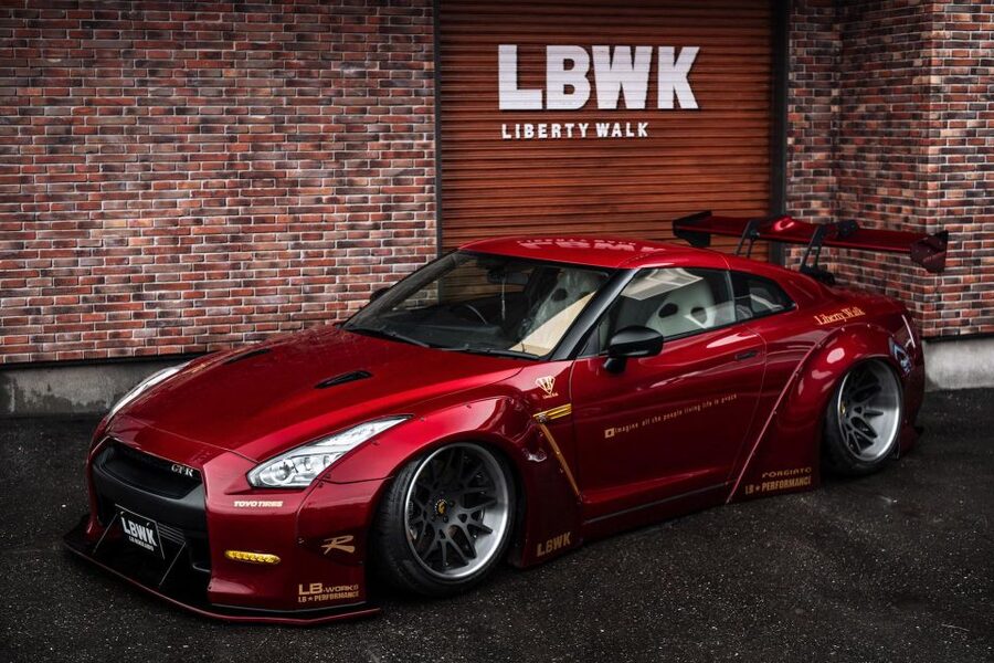 Tokyo Drift: GT-R Car Club R35 Liberty Walk Daikoku meeting - Why the GT-R ride is the main event