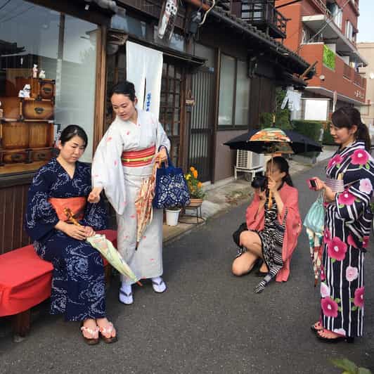 Tokyo: Kimono Dressing, Walking, and Photography Session - Walking through Yanaka in traditional clothing