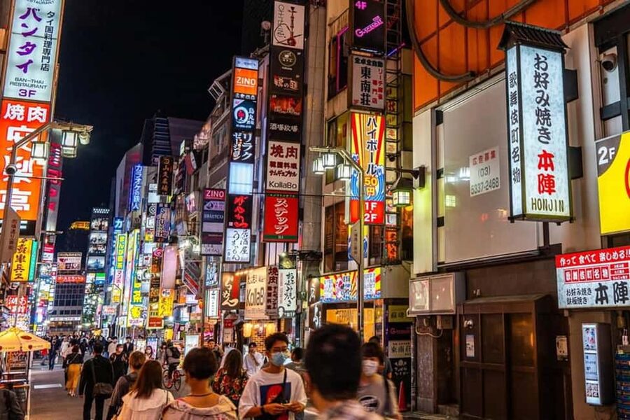 Tokyo: Private Walking Tour with a Local Guide - Akihabara: Tokyo’s modern pop culture side