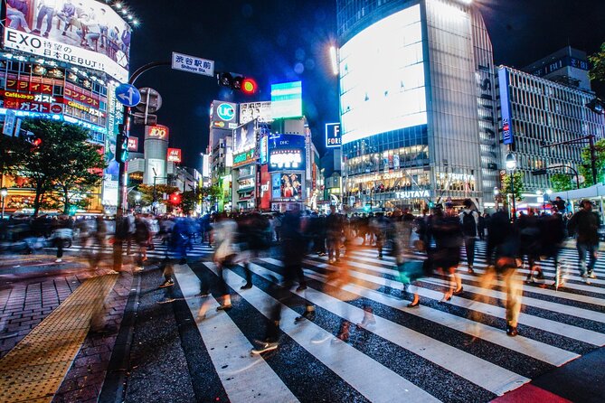 Tokyo: Shibuya Crossing & Hidden Streets Walking Tour - Shibuya Crossing, with help instead of guesswork
