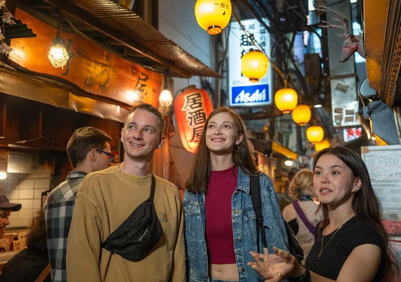 Tokyo: Shinjuku Bar Hopping & Night Walking Tour - Key points to know before booking