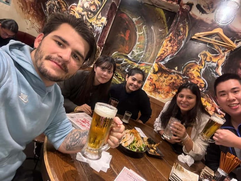 Tokyo: Shinjuku Bar Hopping & Night Walking Tour - The social side of the evening