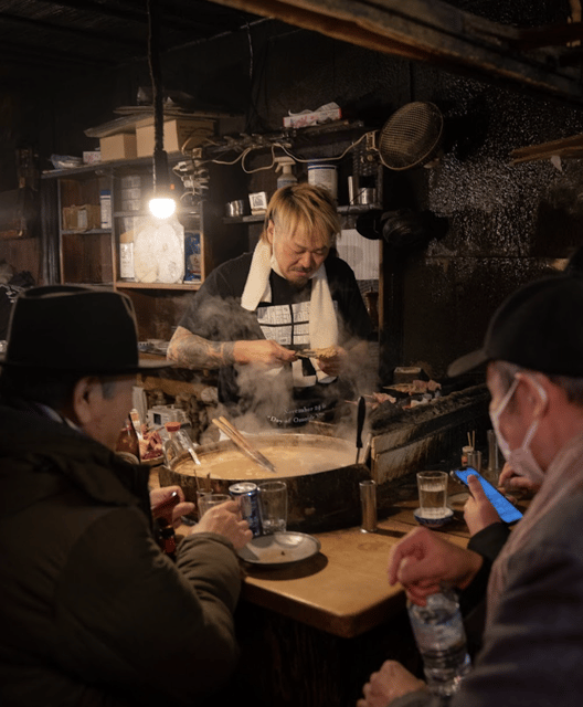 Tokyo: Shinjuku Local Bar and Izakaya Guided Walking Tour - The guide can shape the whole night