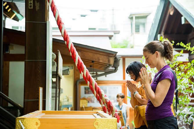 Tokyo Tsukiji Fish Market Food and Culture Walking Tour - Is $99.49 a fair price?