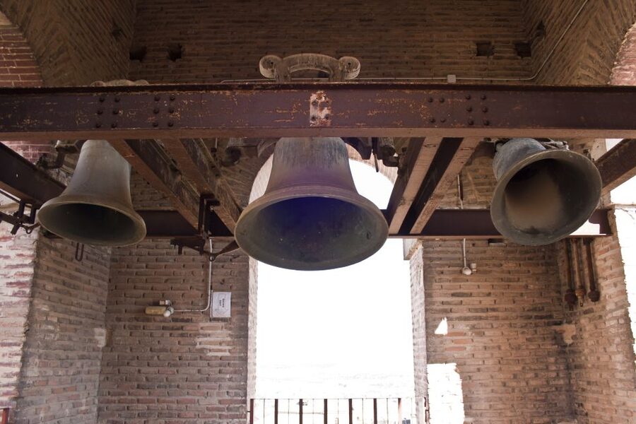 Toledo: Guided Monument Walking Tour with Wristband Pass - Who should book this tour?