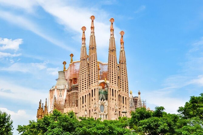 Treasures of Barcelona: Private Gaudi Walking Tour - Key points to know before booking