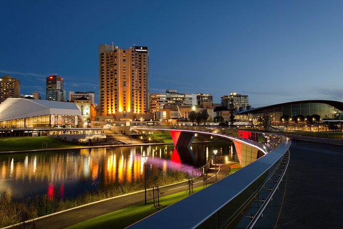 Ultimate Adelaide Walking Tour - The River Torrens: a pause with local food