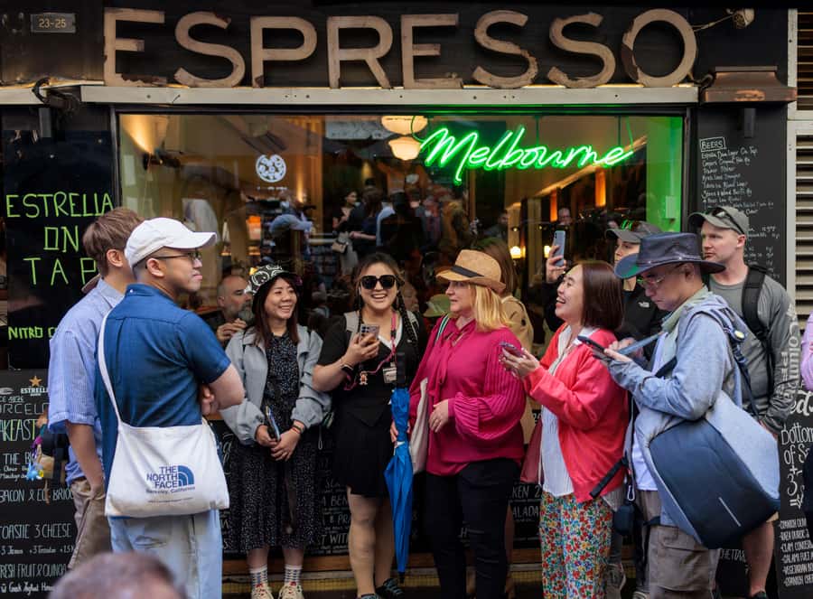 Ultimate Melbourne Walking Tour: History, Laneways & Culture - Degraves Street and the first coffee