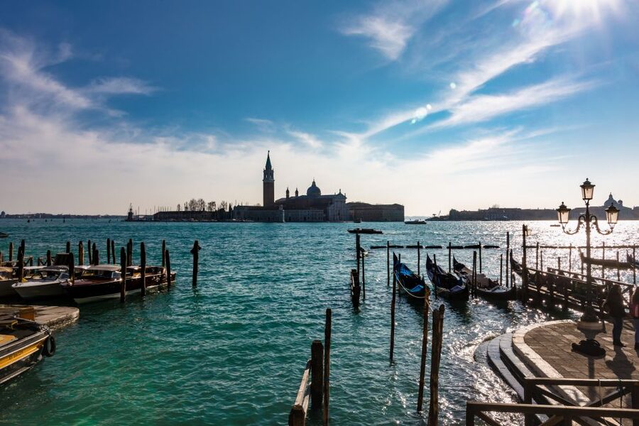 Venice: City Center Historical Guided Walking Tour - Pace, weather, and practical limits