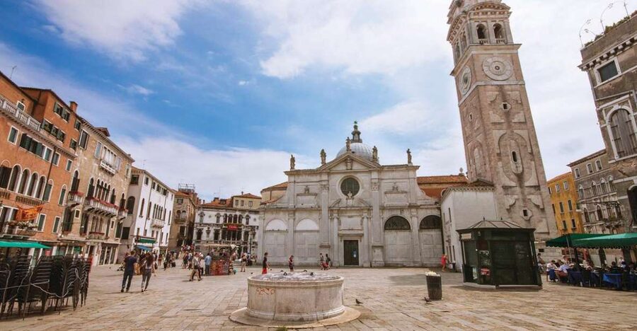 Venice: Morning Walking Tour - Why a morning walk helps in Venice