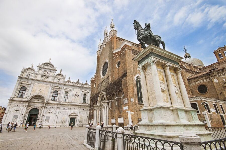 Venice: Morning Walking Tour - From St. Mark’s Basilica to the Procuratie