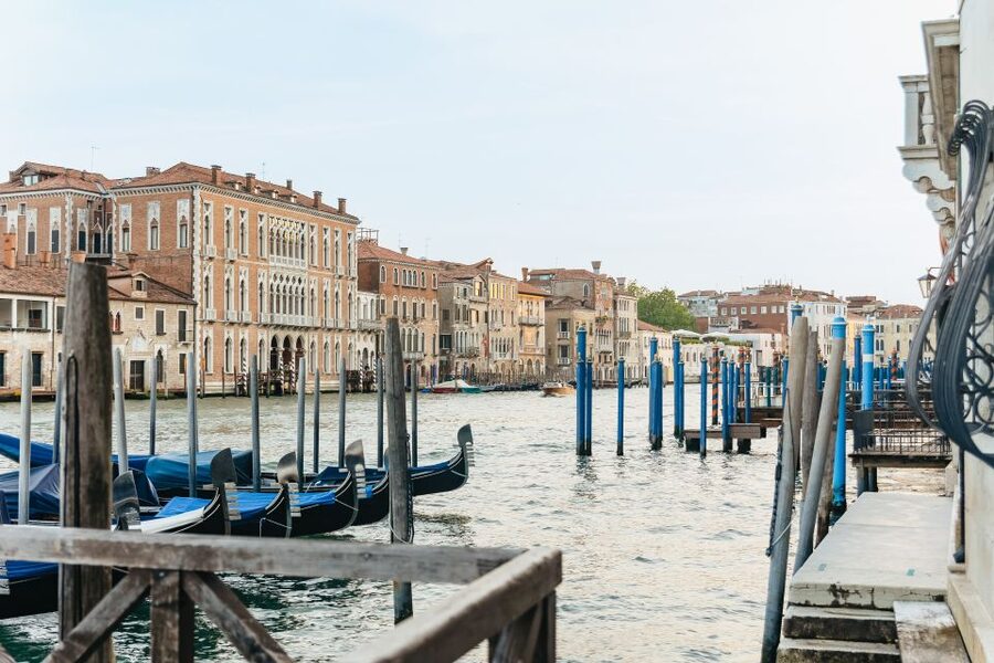 Venice: Private Walking Tour with a Local - Why two hours and six hours feel very different