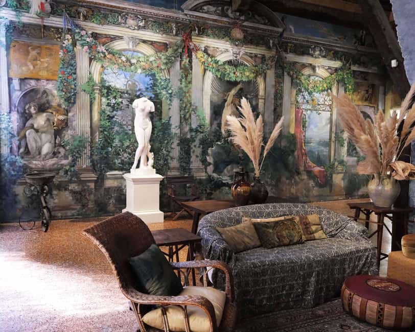 Venice: San Marco to Rialto Walk & Spritz Like a Local - Adding Palazzo Fortuny on the Grand Canal