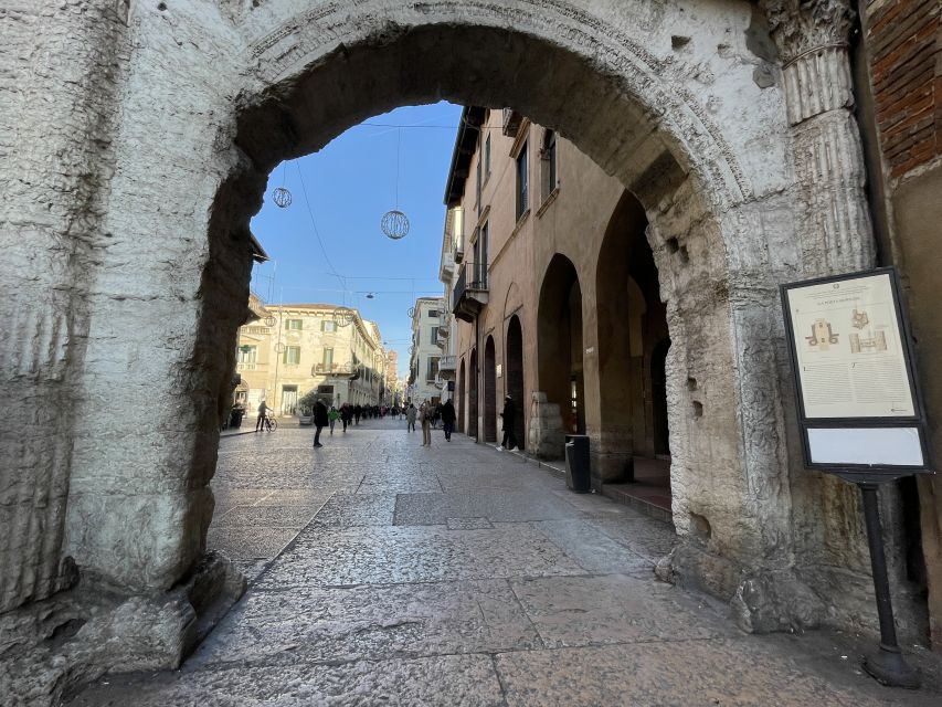 Verona: Small Group Guided Walking Tour with Arena Tickets - Who should book this walking tour