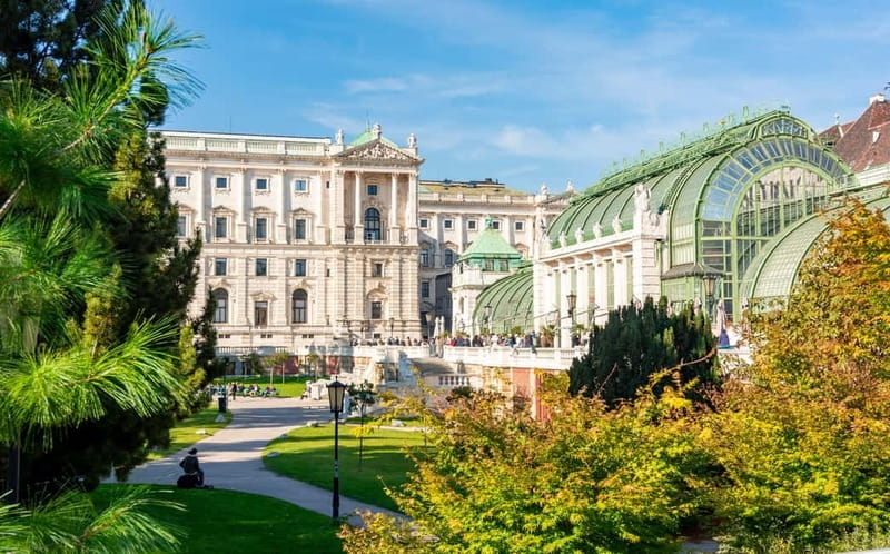 Vienna: Small Group Guided Walking Tour of City Highlights - Key points at a glance