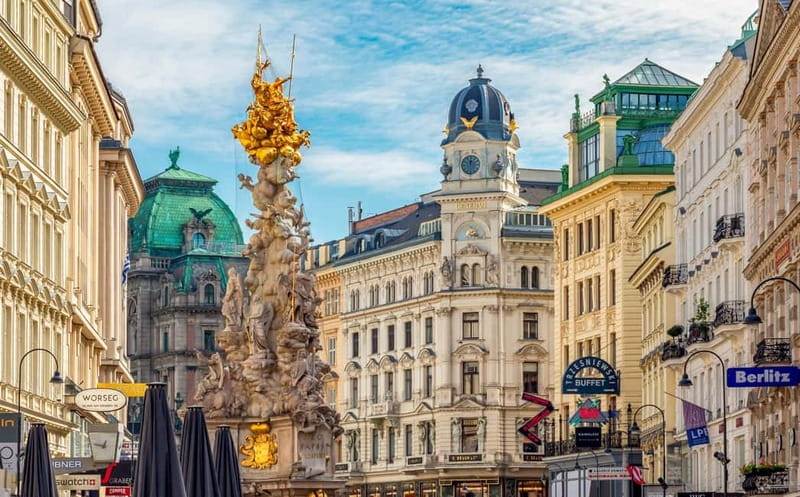 Vienna: Small Group Guided Walking Tour of City Highlights - Starting among museums and monuments