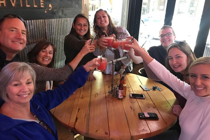 Walking Food & Drink Tour of Downtown Nashville - Hot chicken, barbecue, and a proper lunch