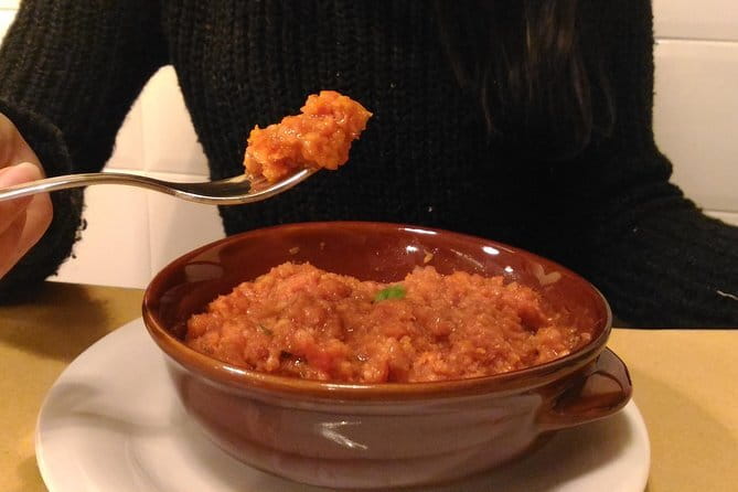 Walking Food Tour of Florence with Tastings and Wine - From bruschetta to Florentine specialties