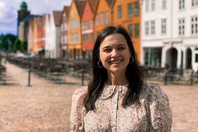 Walking Tour in Bergen of the Past and Present - Starting at Bergenhus Fortress