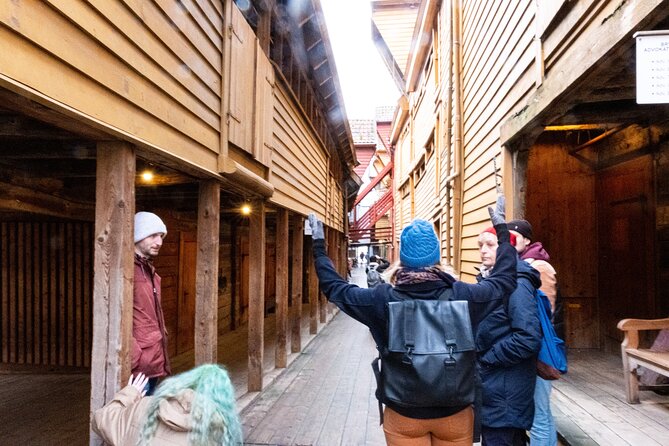 Walking Tour in Bergen of the Past and Present - Skostredet and Bergen’s food culture