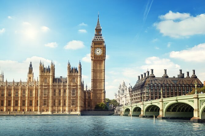Walking Tour of London Westminster Abbey, Big Ben, Buckingham - St Margaret’s Church and the Westminster streets
