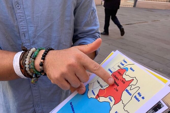 ★ Walking Tour of Old Nice and Castle Hill - Guides Who Shape the Experience