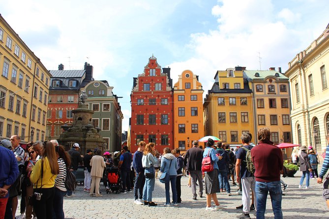 Walking Tour of Stockholm Old Town - German Church and Riddarholmen’s royal past