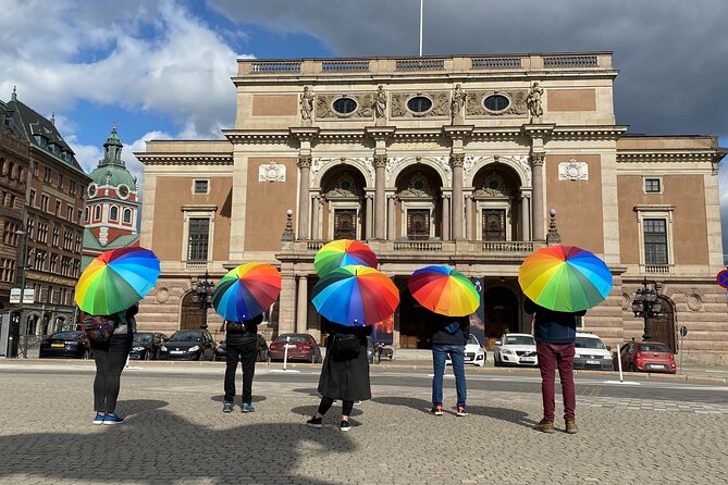 Walking Tour of Stockholm Old Town - Storkyrkan and the dragon-slaying story