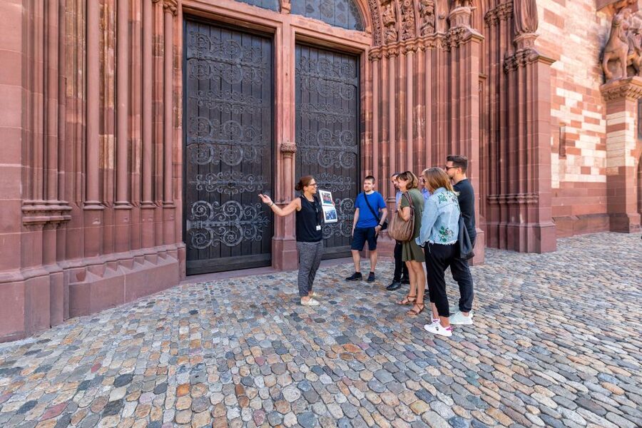 Walking Tour through Basel Old Town - What the bilingual format feels like