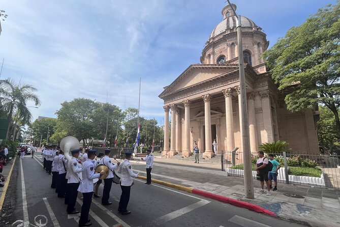 Walking Tour with a Local in Asuncion "The Mother of Cities" - Forty minutes at the Cabildo