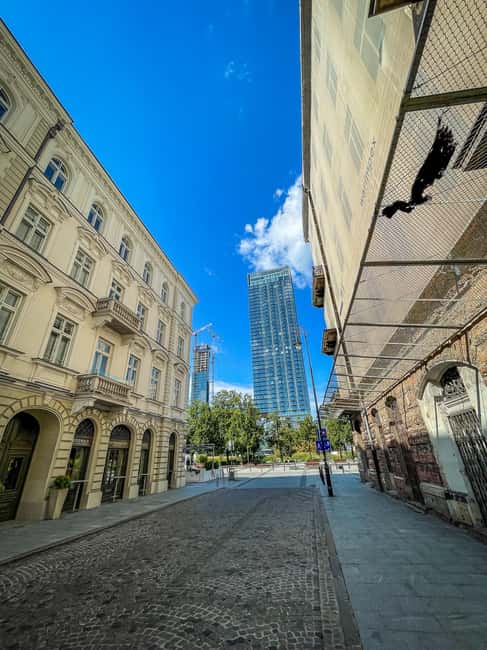 Warsaw: Jewish History Guided Walking Tour in English - Chłodna Street and the ghetto bridge