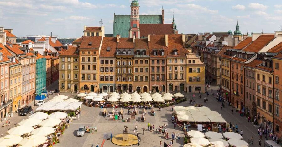 Warsaw: Old Town Guided Walking Tour - Royal Castle and the gardens
