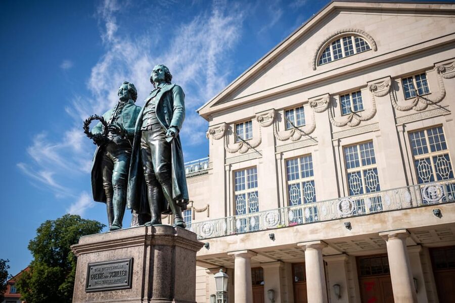 Weimar: Old Town Guided Walking Tour - Key points at a glance