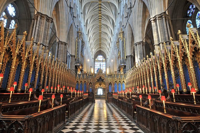 Westminster Guided Walking Tour with Abbey Entry - Parliament Square brings the big views