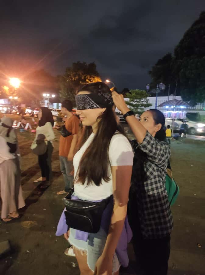 Yogyakarta: Nighttime Walk and Food Tour - Malioboro after dark