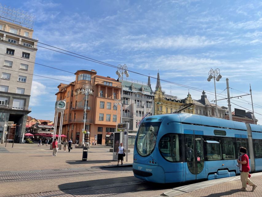 Zagreb: City & History Walking Tour & WW2 Tunnels - Lotrščak Tower and the Noon Cannon