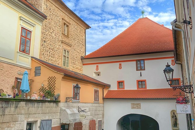 Zagreb Unveiled: Private walking tour with a local guide - Tunnel Grič is the route’s most unusual stop